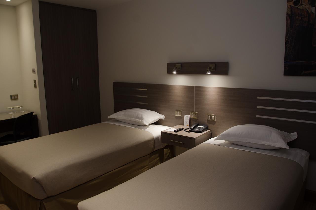 Hotel Alto del Sol Plaza Mejillones Esterno foto