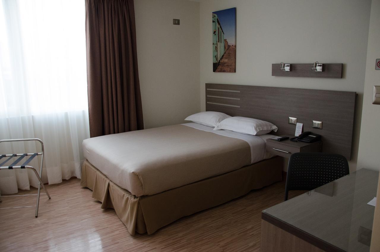 Hotel Alto del Sol Plaza Mejillones Esterno foto