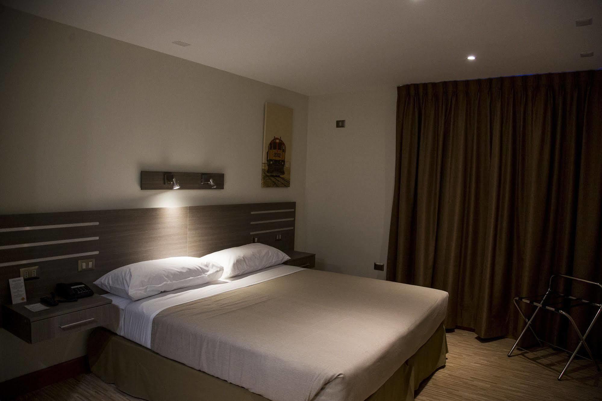 Hotel Alto del Sol Plaza Mejillones Esterno foto